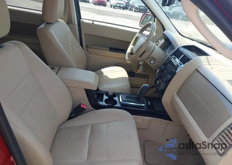 2010 Ford Escape Limited из США, поврежденный, VIN 1FMCU0E74AKA03606